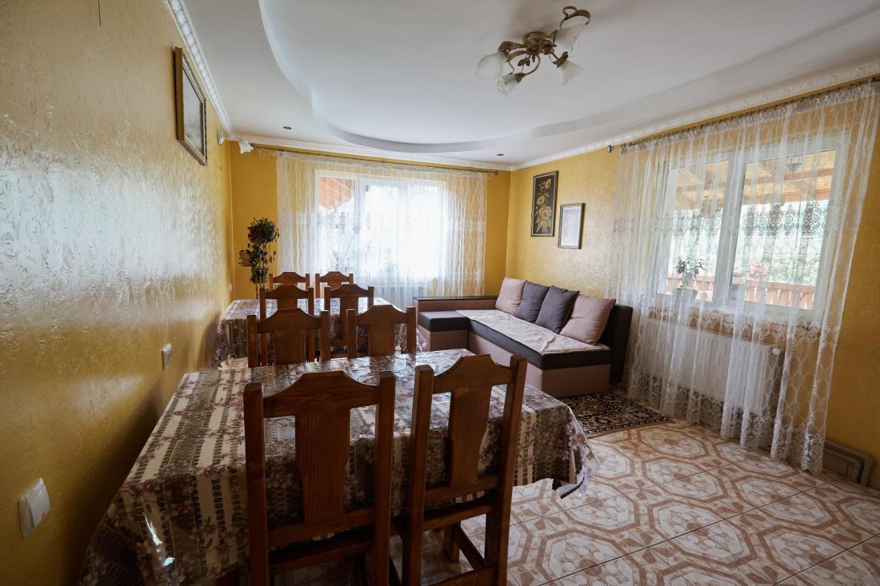Захід Сонця Hotel Славске Екстериор снимка