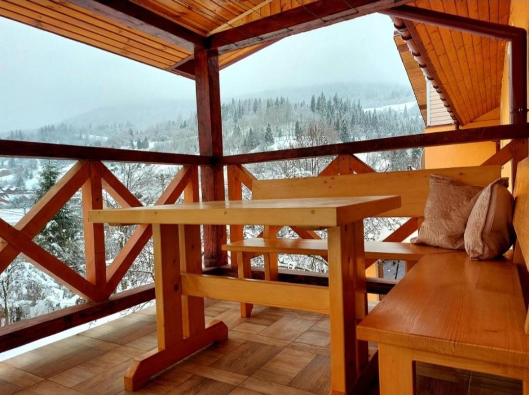Захід Сонця Hotel Славске Екстериор снимка
